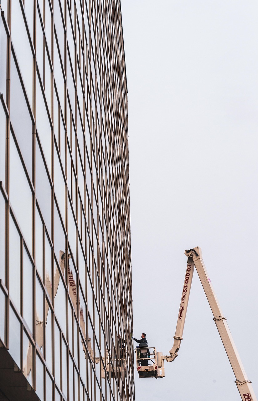 window, crane, cleaning, workers, window cleaner, cleaning of buildings, facade